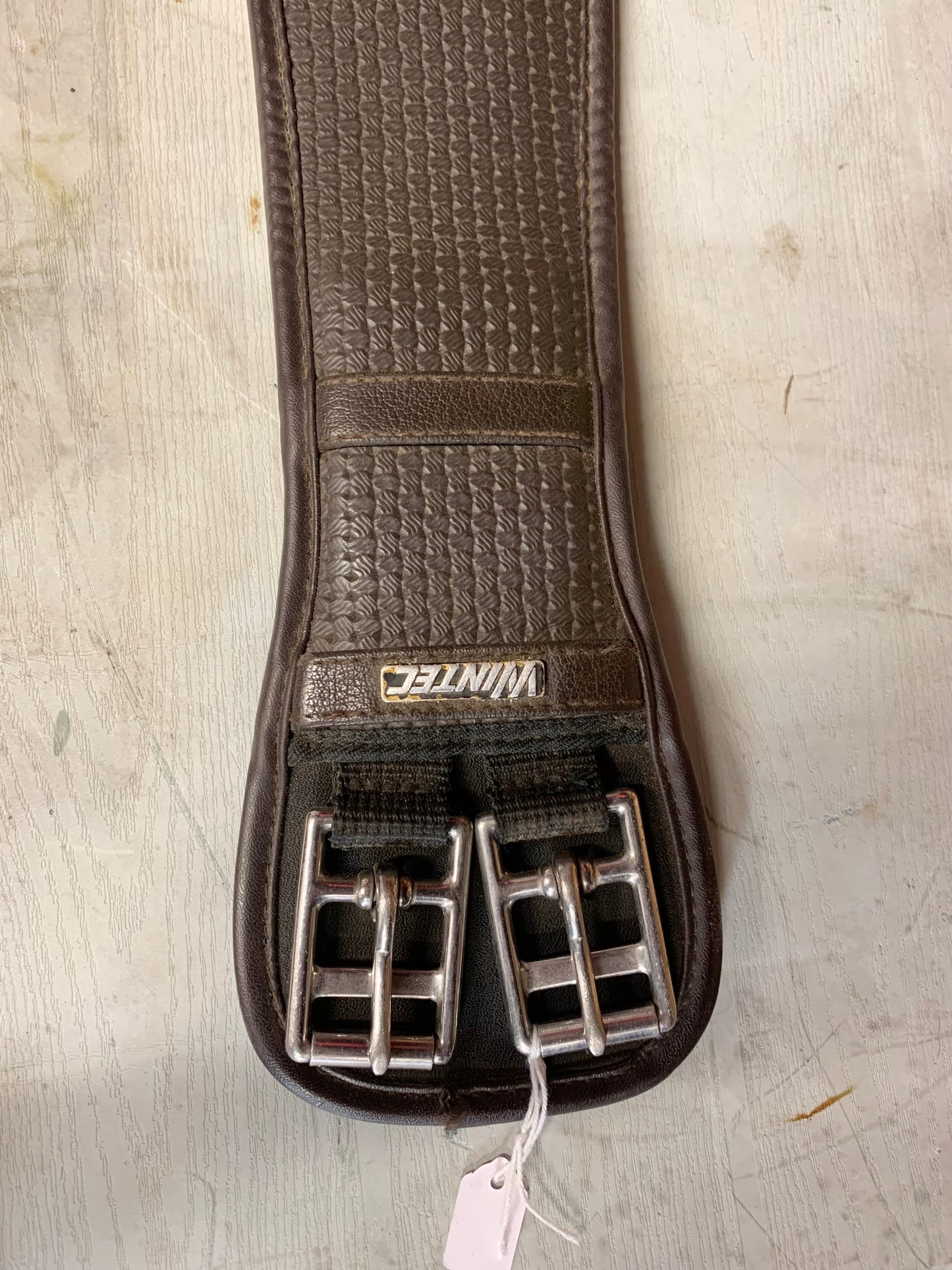 Wintec Chafeless Elastic Dressage Girth 35” buckle to buckle brown