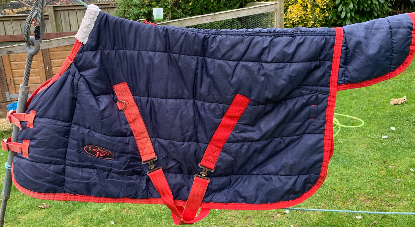 3’6” shires polywarma stable rug light/medium weight