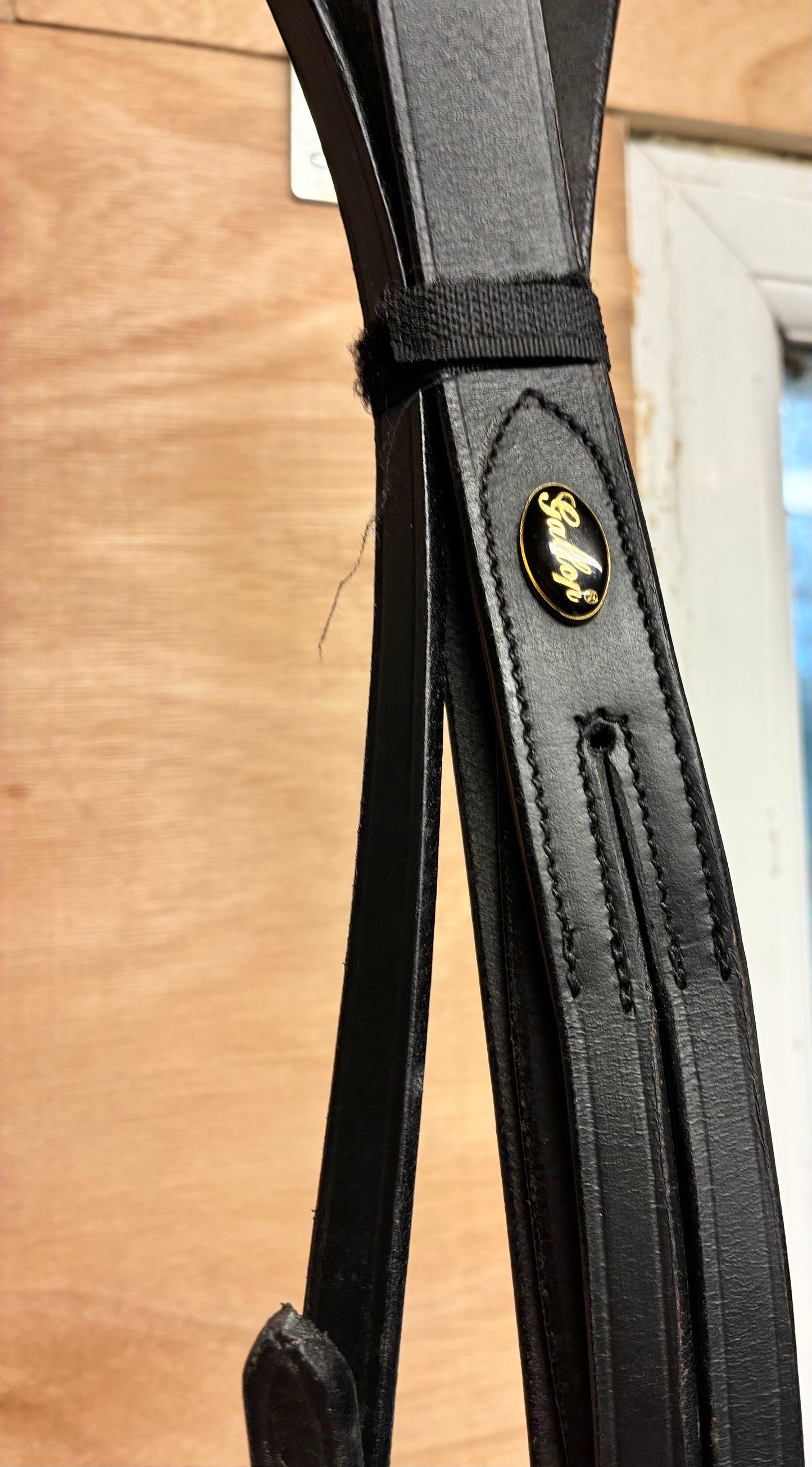 New with tag black Running Martingale, Gallop Classic Plain Leather pony size