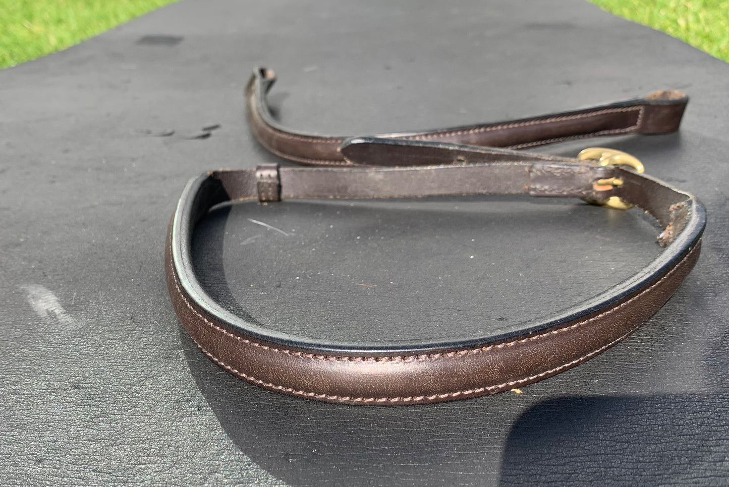 Full size English soft leather matching in hand brown browband & noseband with brass buckle