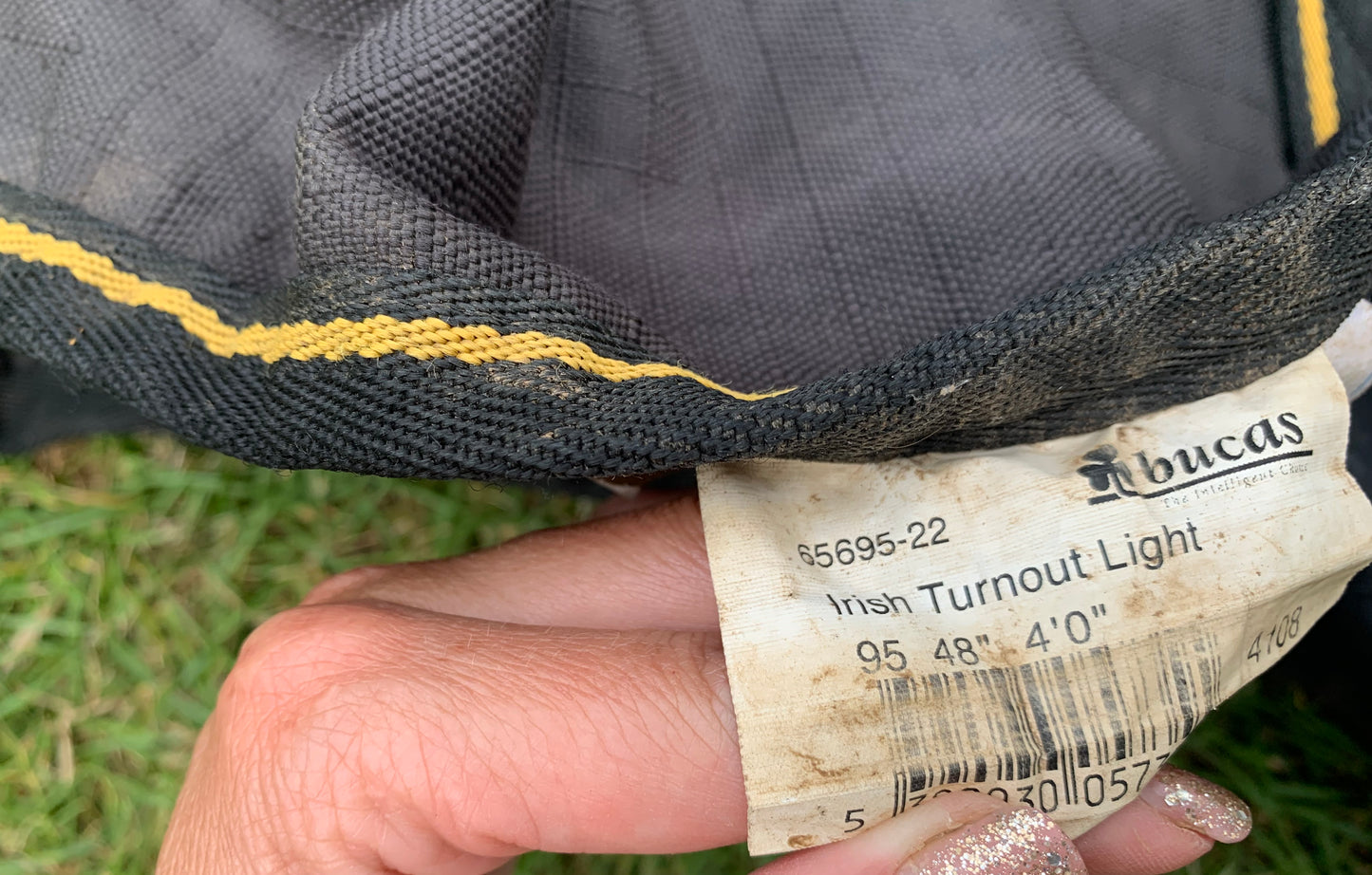 Bucas 4’0” Irish turnout 50g black & gold