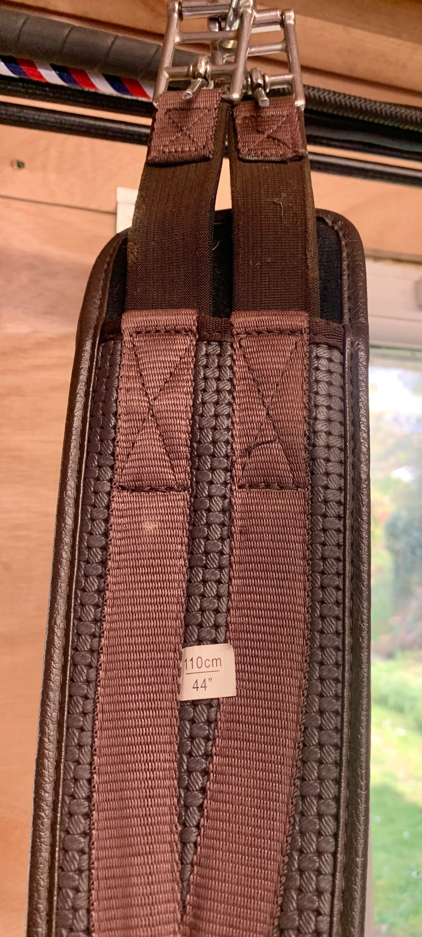 HY shaped brown comfort waffle girth elasticated at both ends 44”/110cm