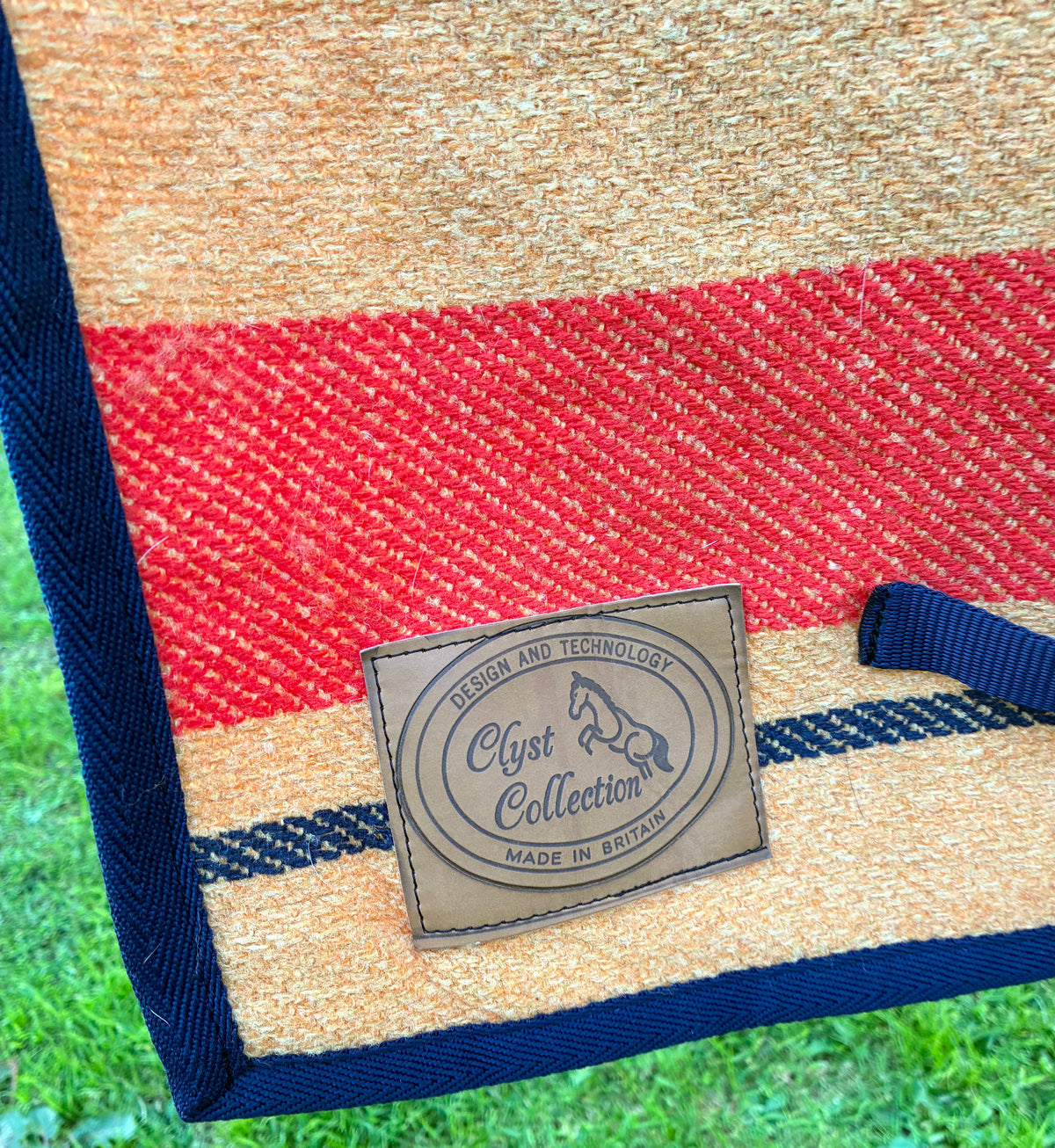 π΄ Clyst Collection Newmarket Wool Exercise Rug β 4β3β (52β)