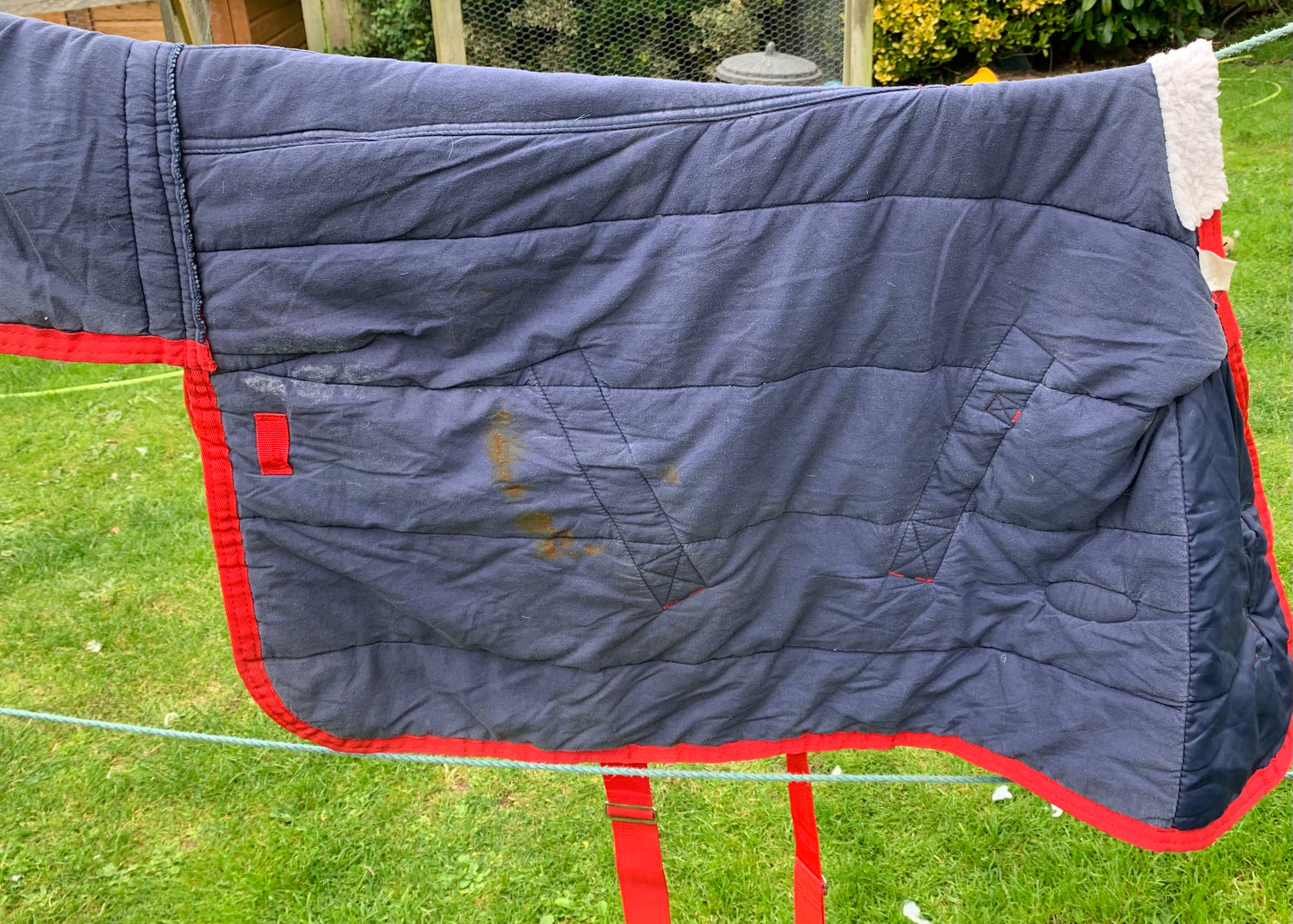 3’6” shires polywarma stable rug light/medium weight