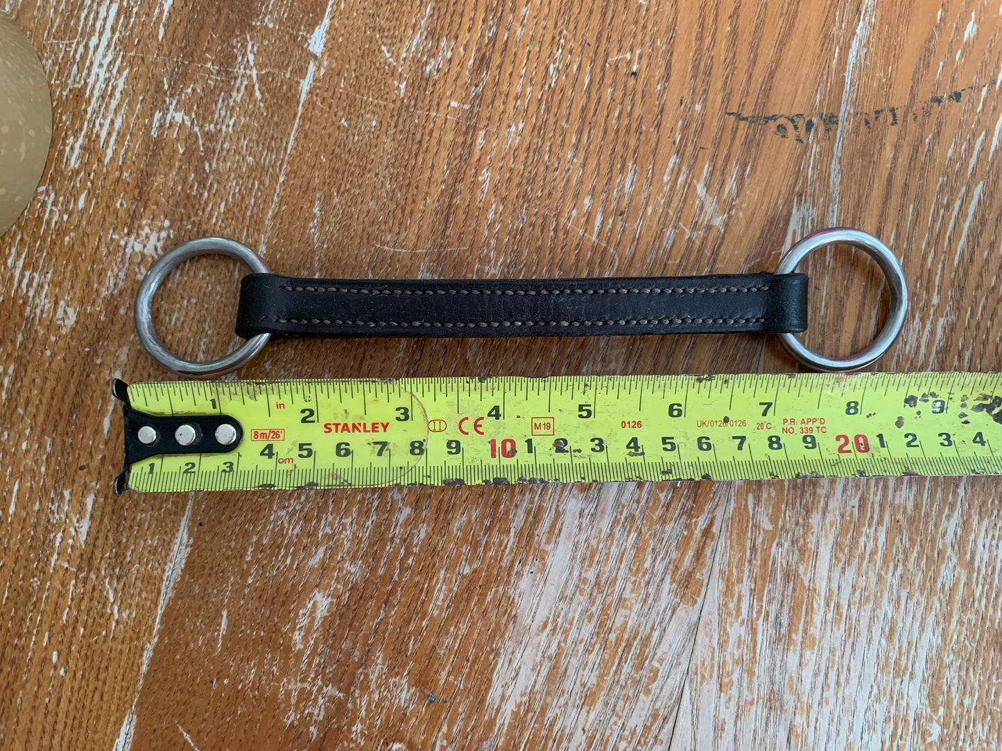 X3 Irish Martingales keeps the reins closer together for more control, and to prevent the reins from coming over the horse's head in the event of a fall.