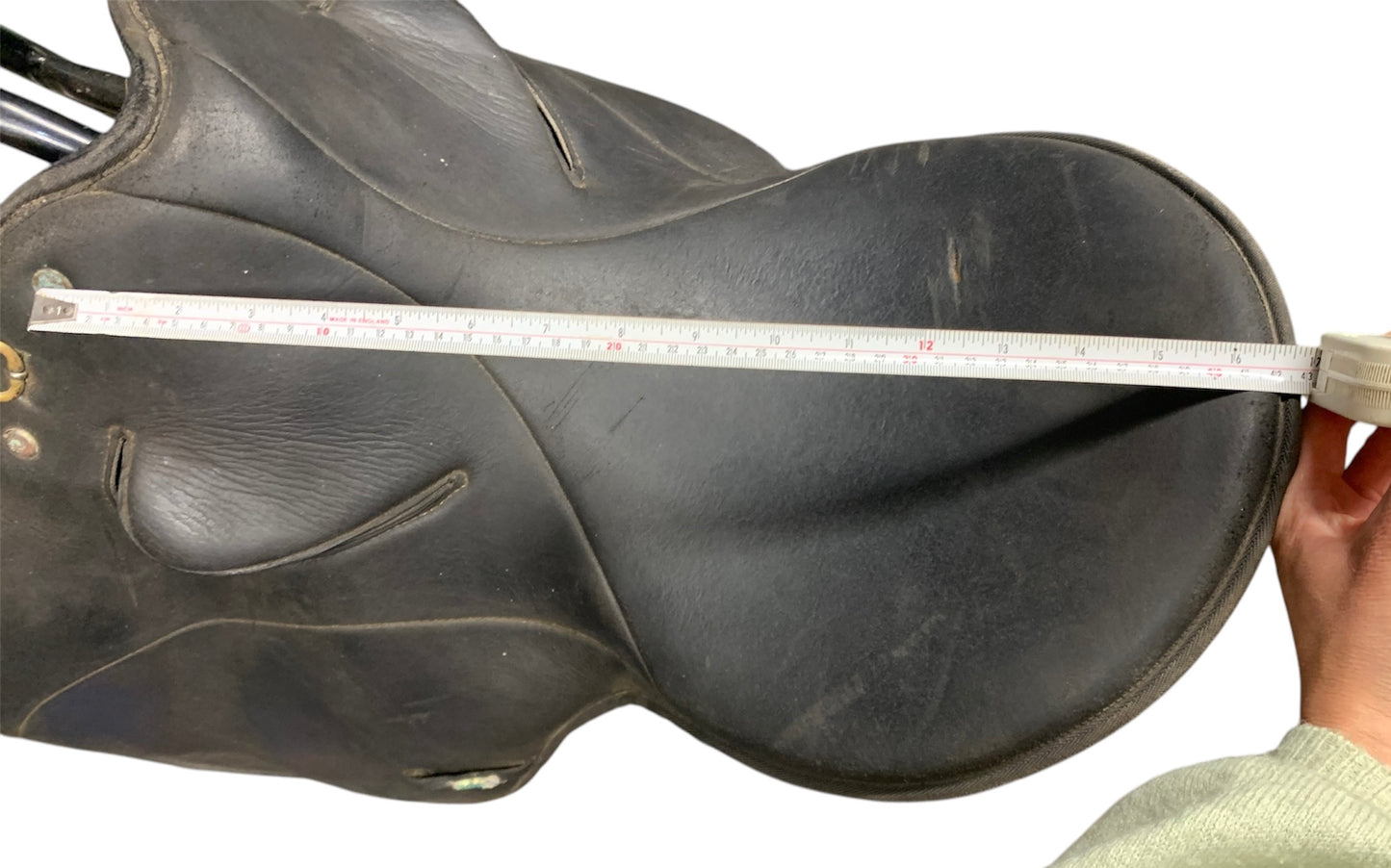 ‼️£10‼️ Cheap and cheerful used very light old wintec saddle Perfect for breaking