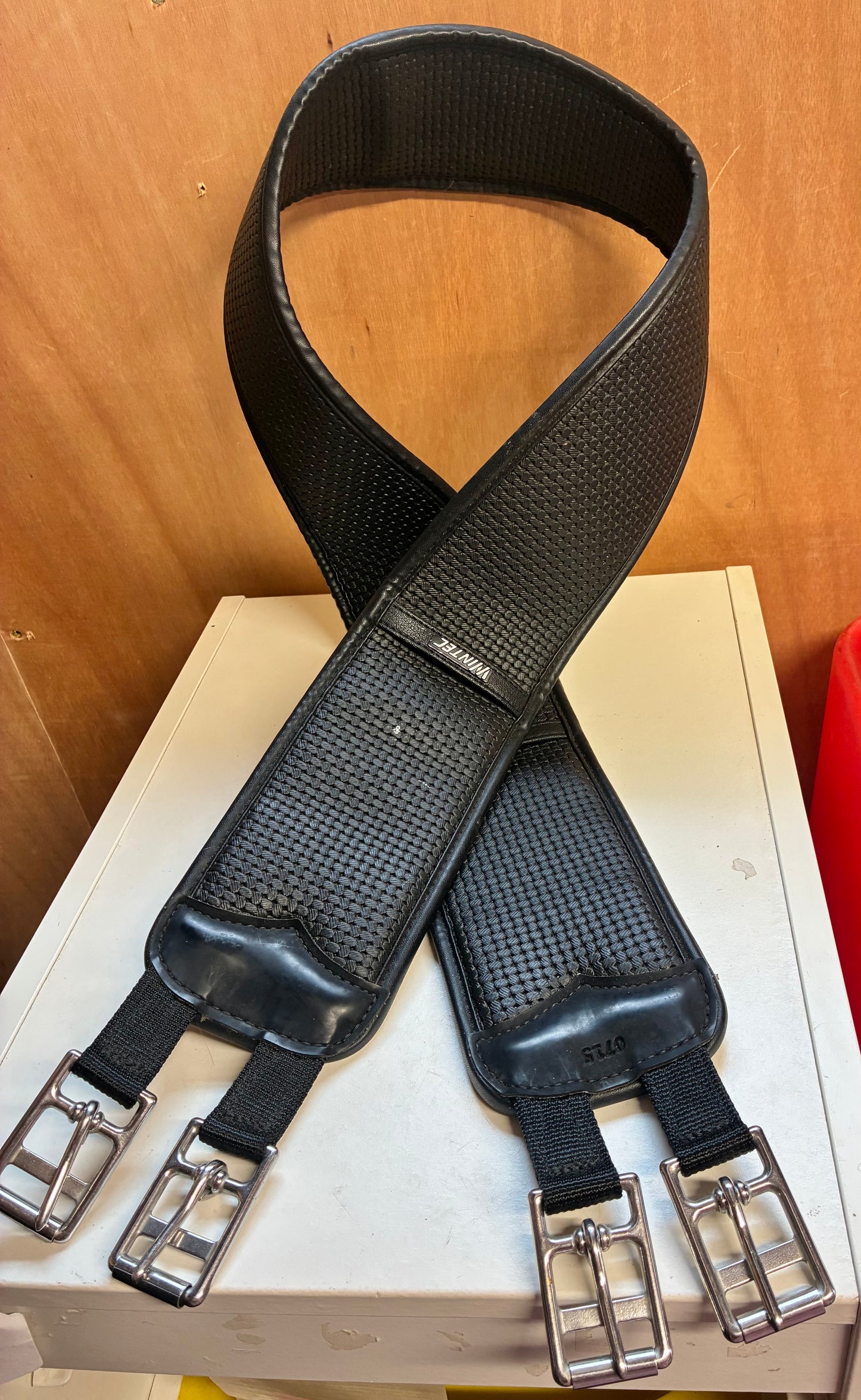 Wintec black waffle 56” girth