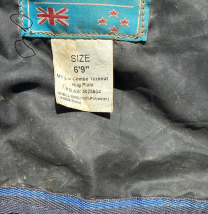 Mark Todd 6’9 lightweight (approx 50g fill) turnout rug