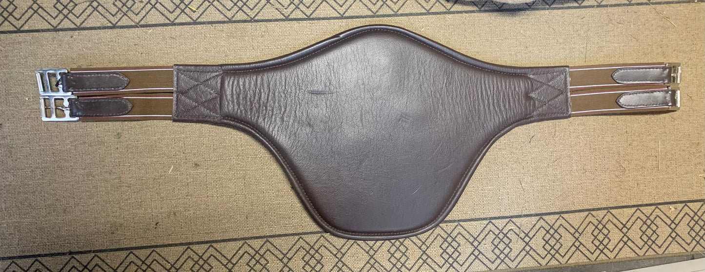 Unused gallop 38” brown padded leather stud girth 

Padded underside and elasticated straps, with roller buckles