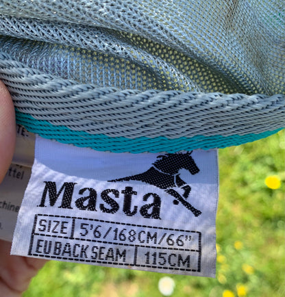 5’6 Masta vento fly rug with inti rub lining