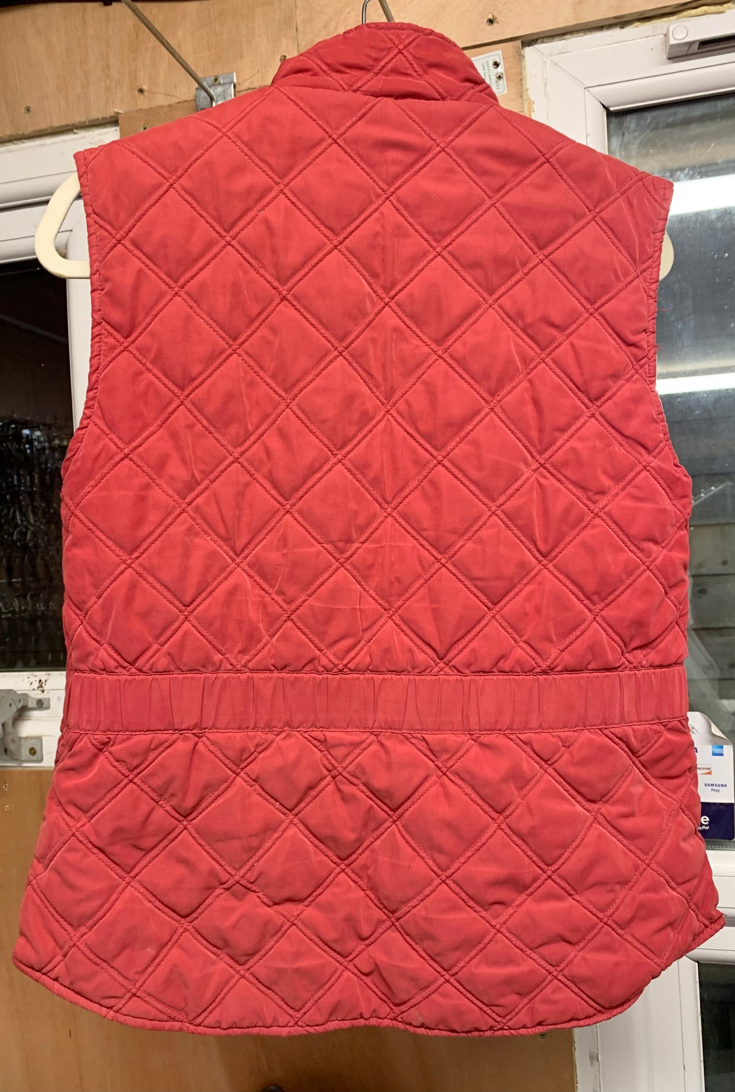 Red bridleway quilted gilet size medium