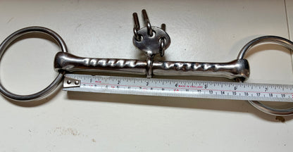 6” loose ring mouthing breaking bit with keys/players