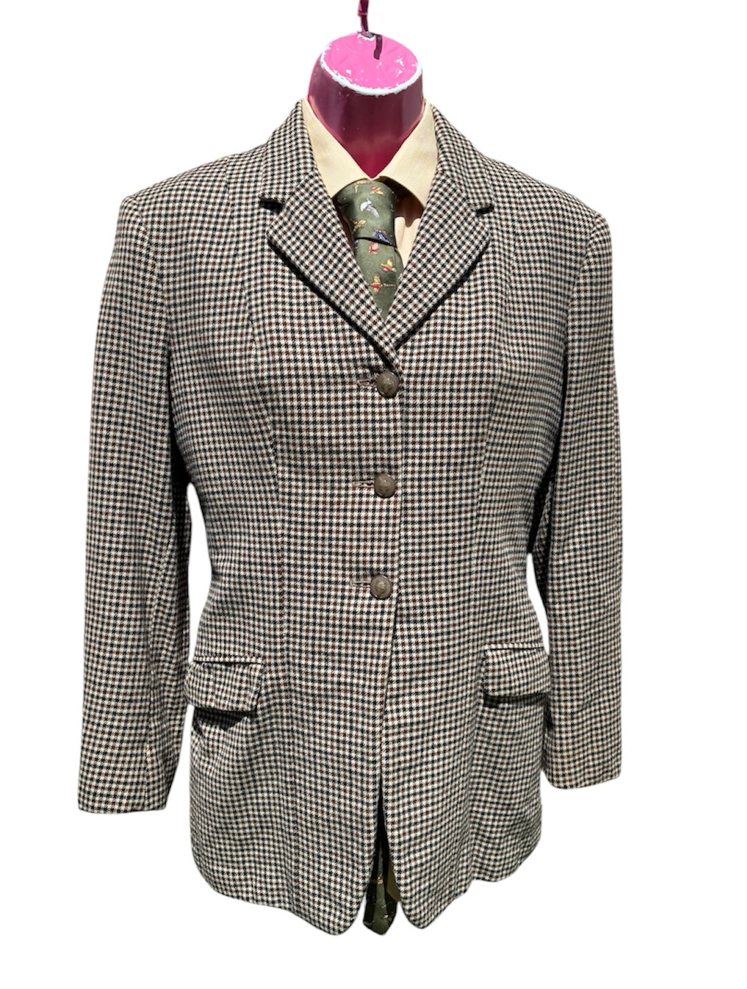 Pytchley houndstooth tri colour brown tweed show jacket with fox head buttons
Size 32”