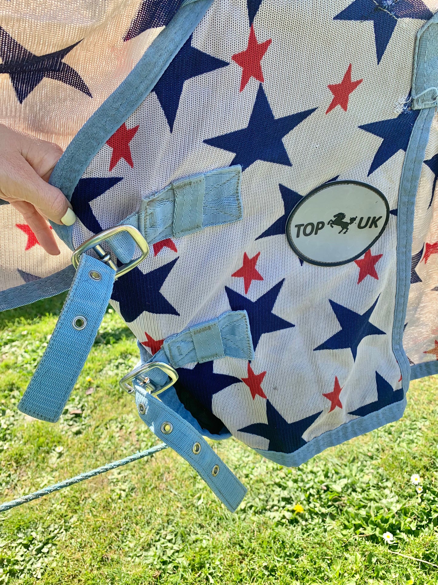 4’6 combo fly rug star print