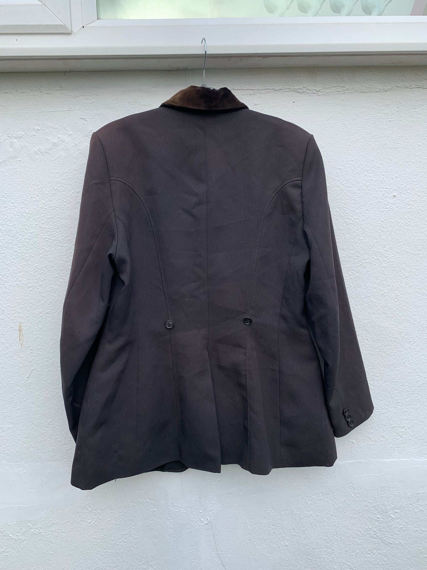 The Cotswold collection Dark brown/black show jacket size 40