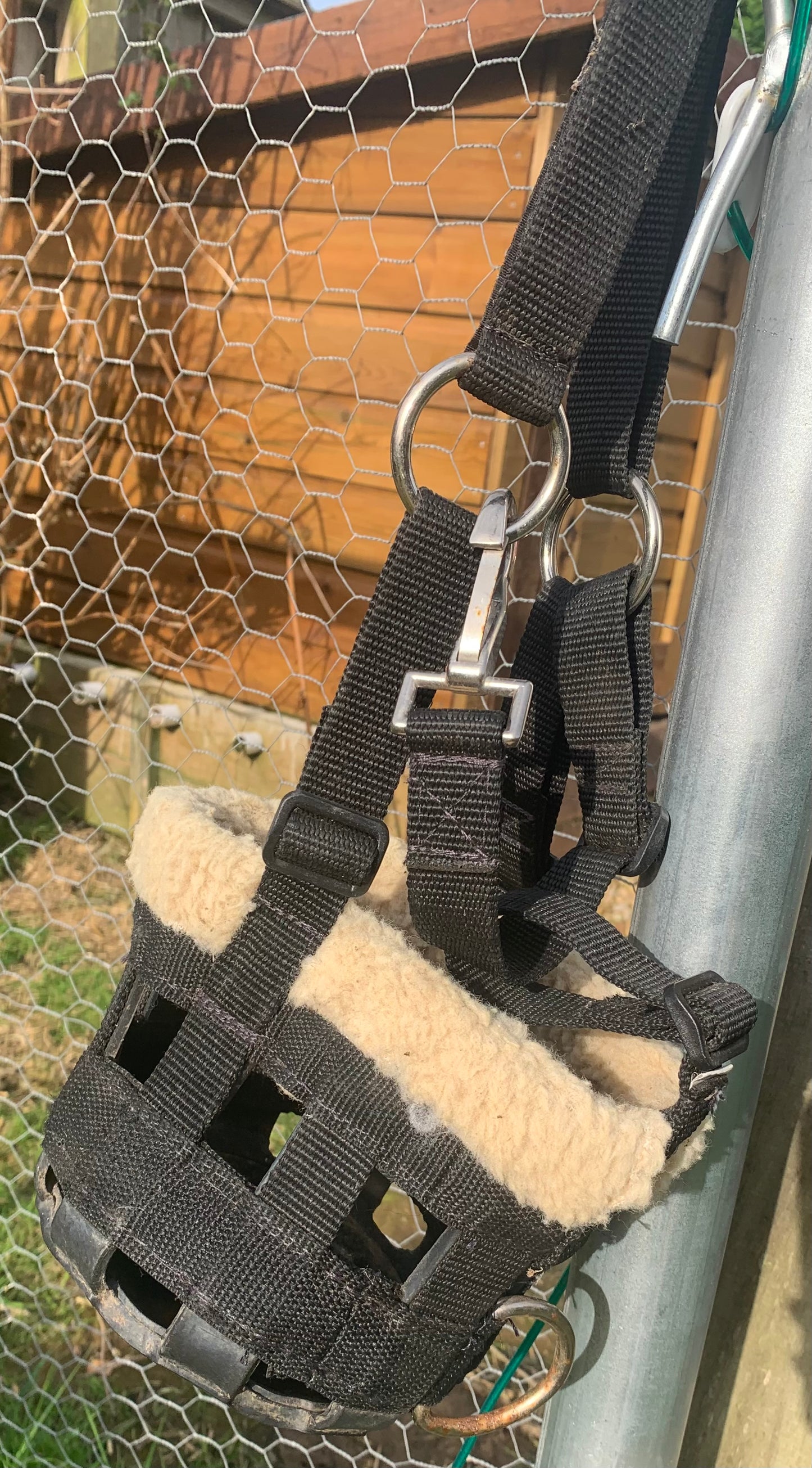 Pony size Hy Muzzle with Fleece ref1