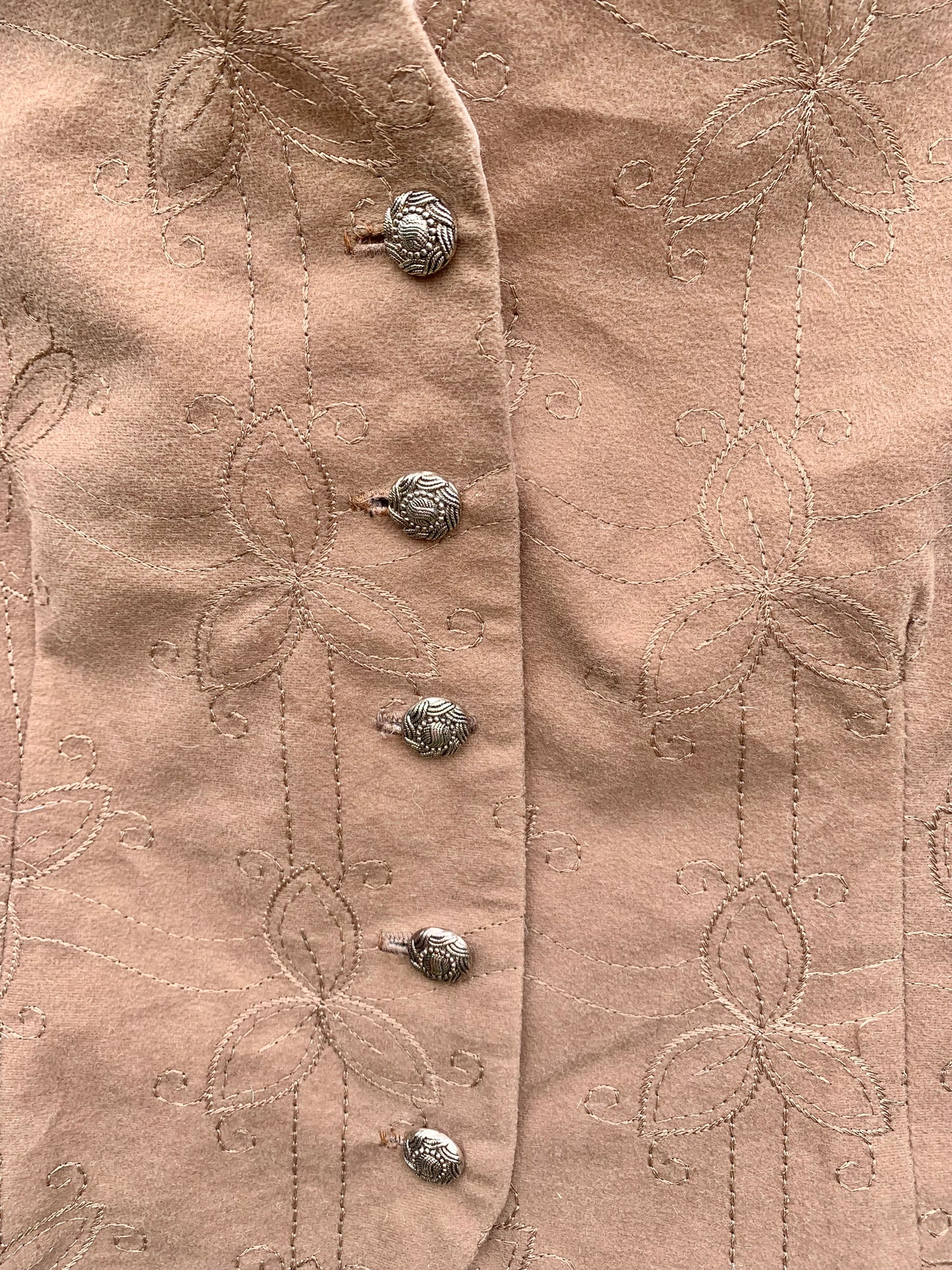 Huntsman sportswear in hand show waistcoat size 16 36” chest