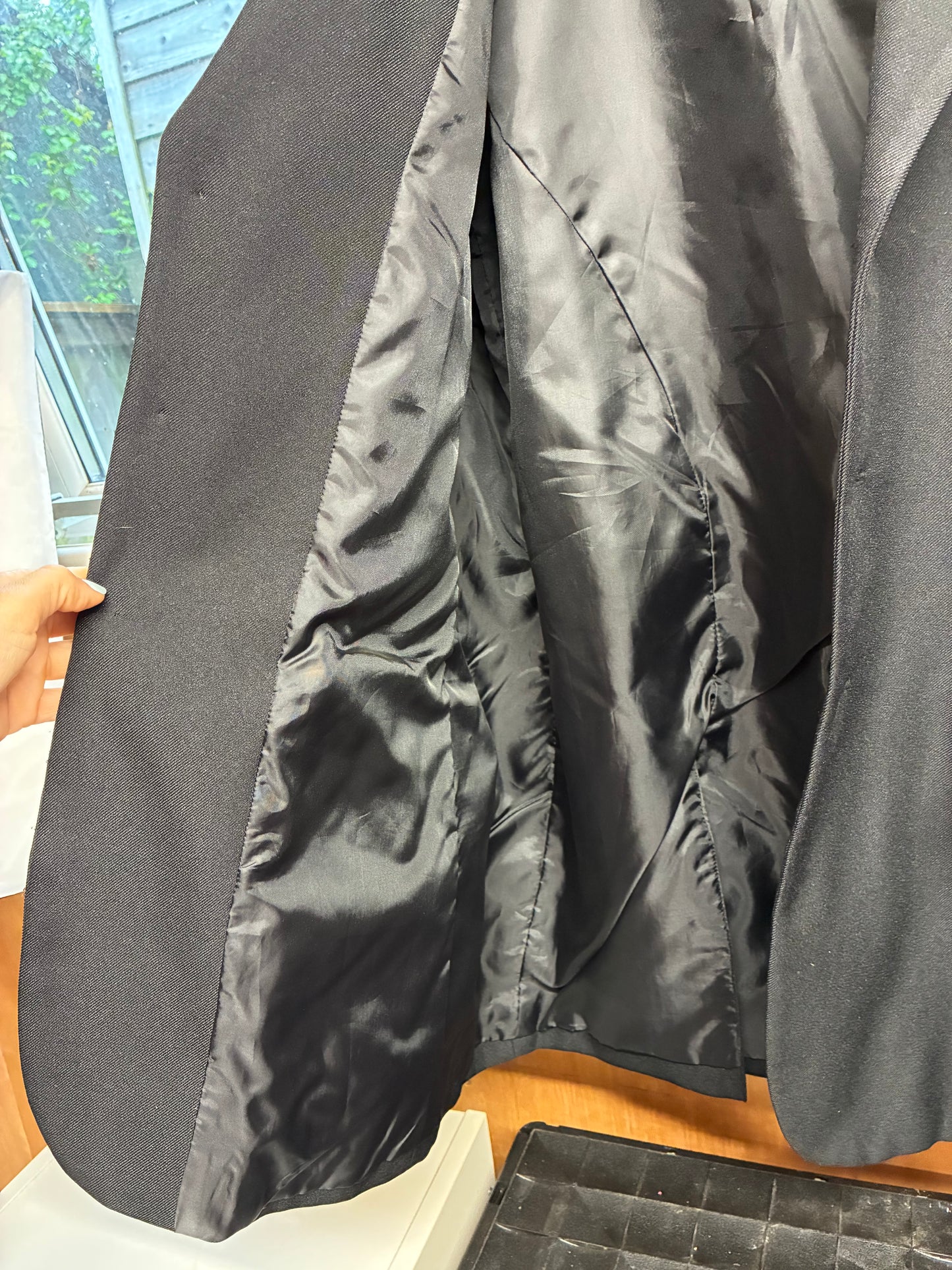 Mens Dublin black show competition jacket with black velvet collar