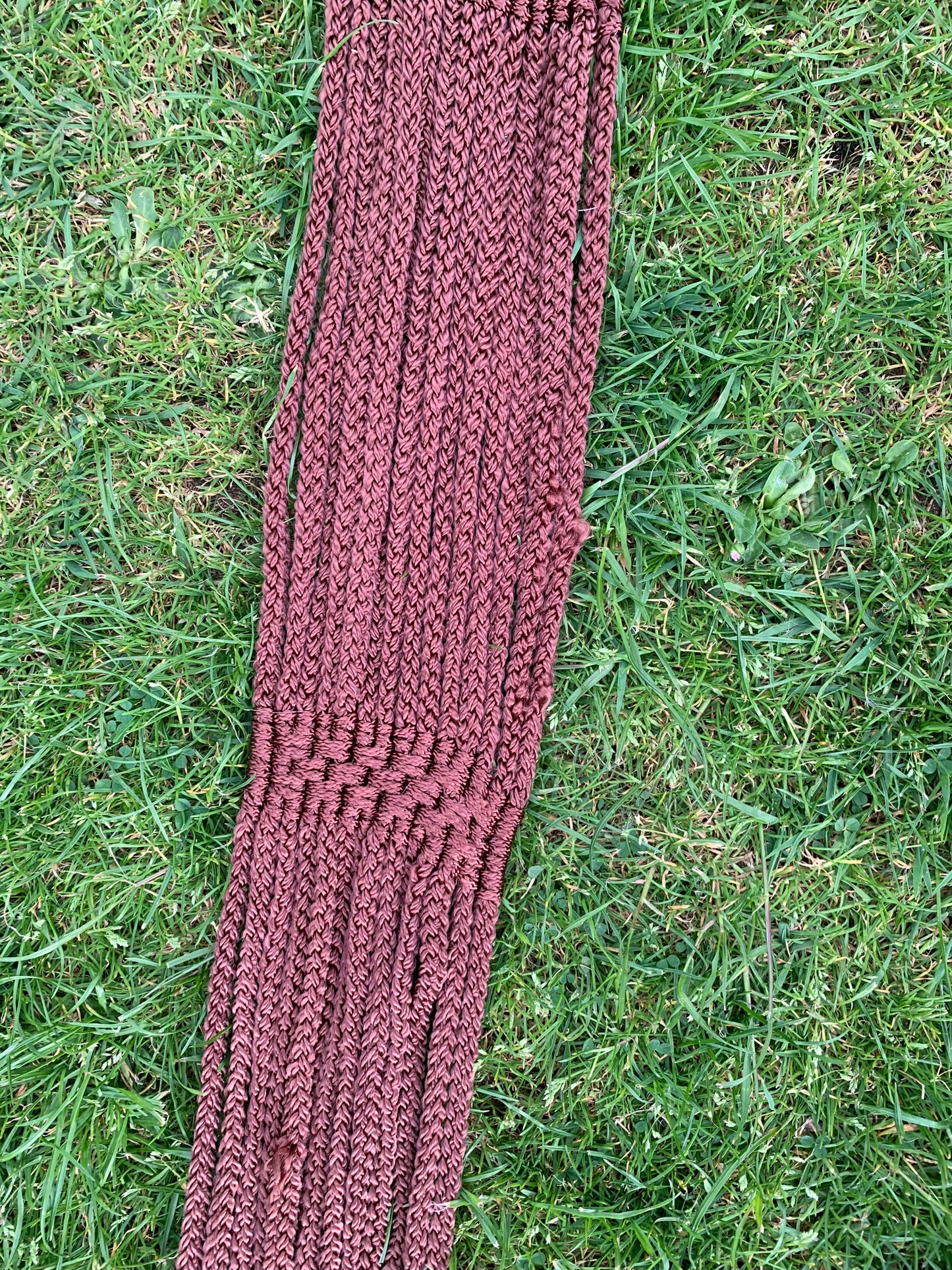 49” Brown Stubben string anti chafing girth 14 strands of non chafing nylon and roller buckles