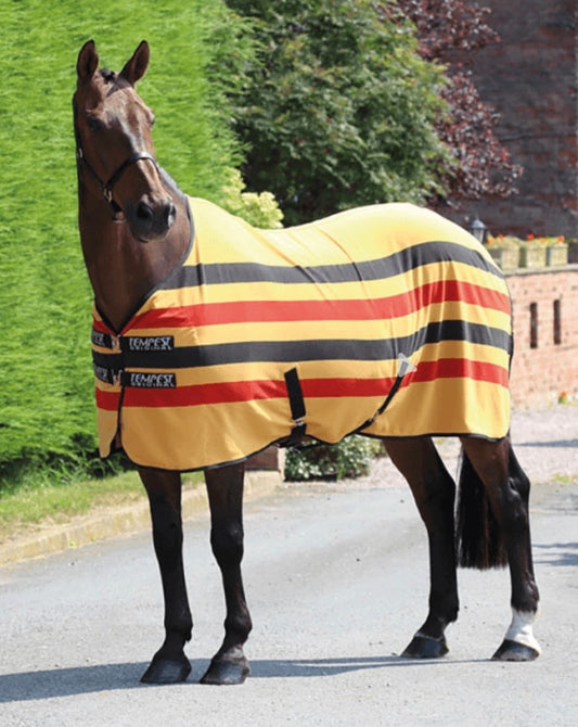 New with tag 5’6”
Shires Tempest Original Newmarket Fleece Rug