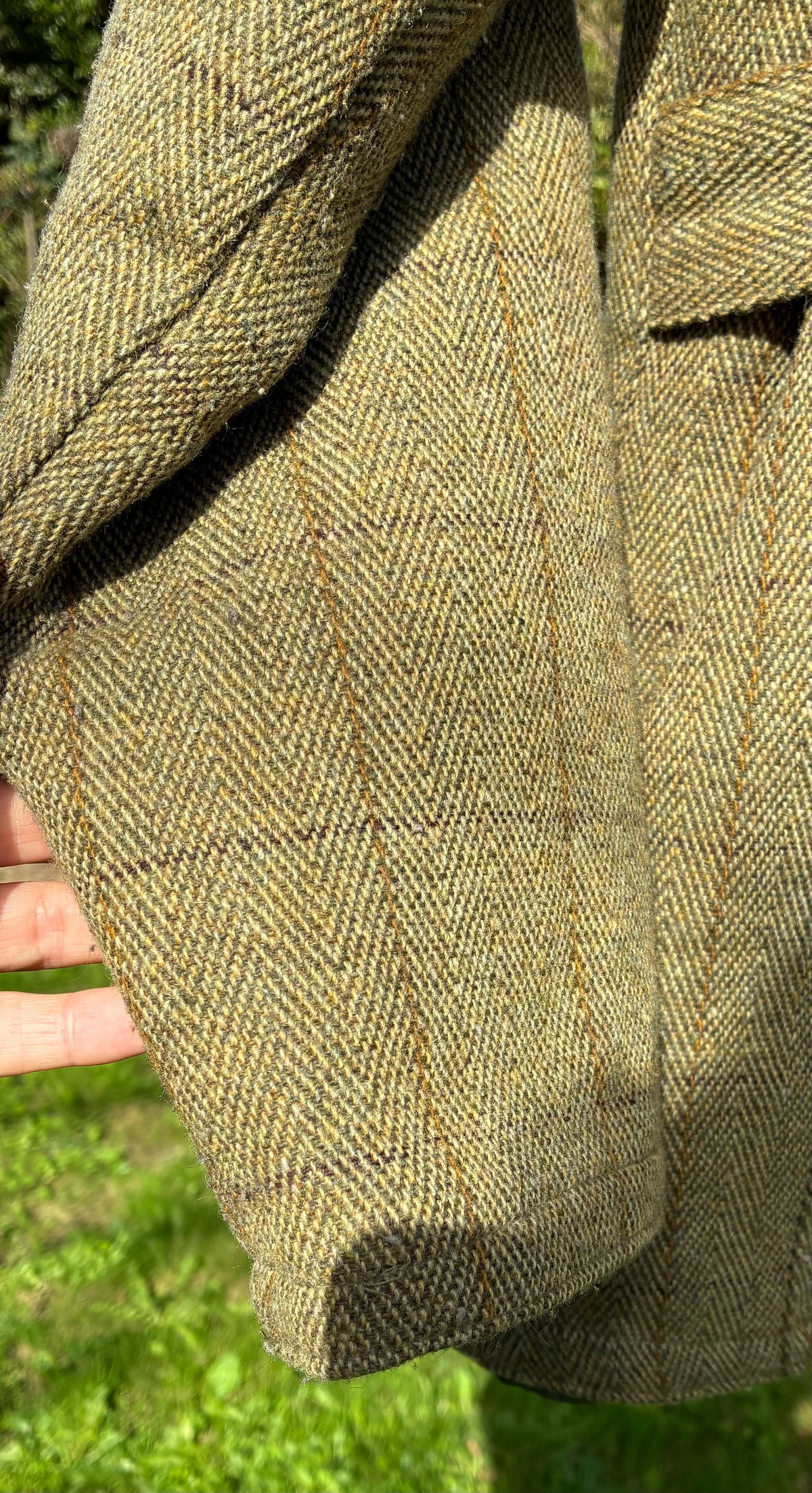 Ladies size 16 green belt tweed country field jacket