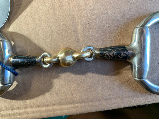 New 4.5” sweet iron flat eggbutt with lozenge blue alloy single joint eggbut snaffle