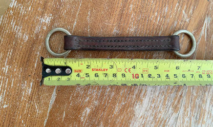 X3 Irish Martingales keeps the reins closer together for more control, and to prevent the reins from coming over the horse's head in the event of a fall.
