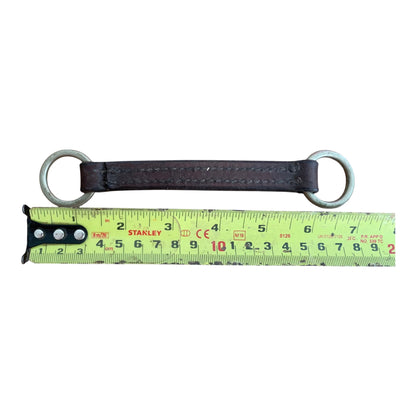 X3 Irish Martingales keeps the reins closer together for more control, and to prevent the reins from coming over the horse's head in the event of a fall.