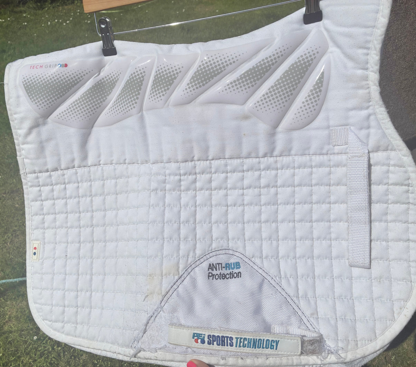 Premier equine 
Size full GP white tech grip anti slip saddle pad