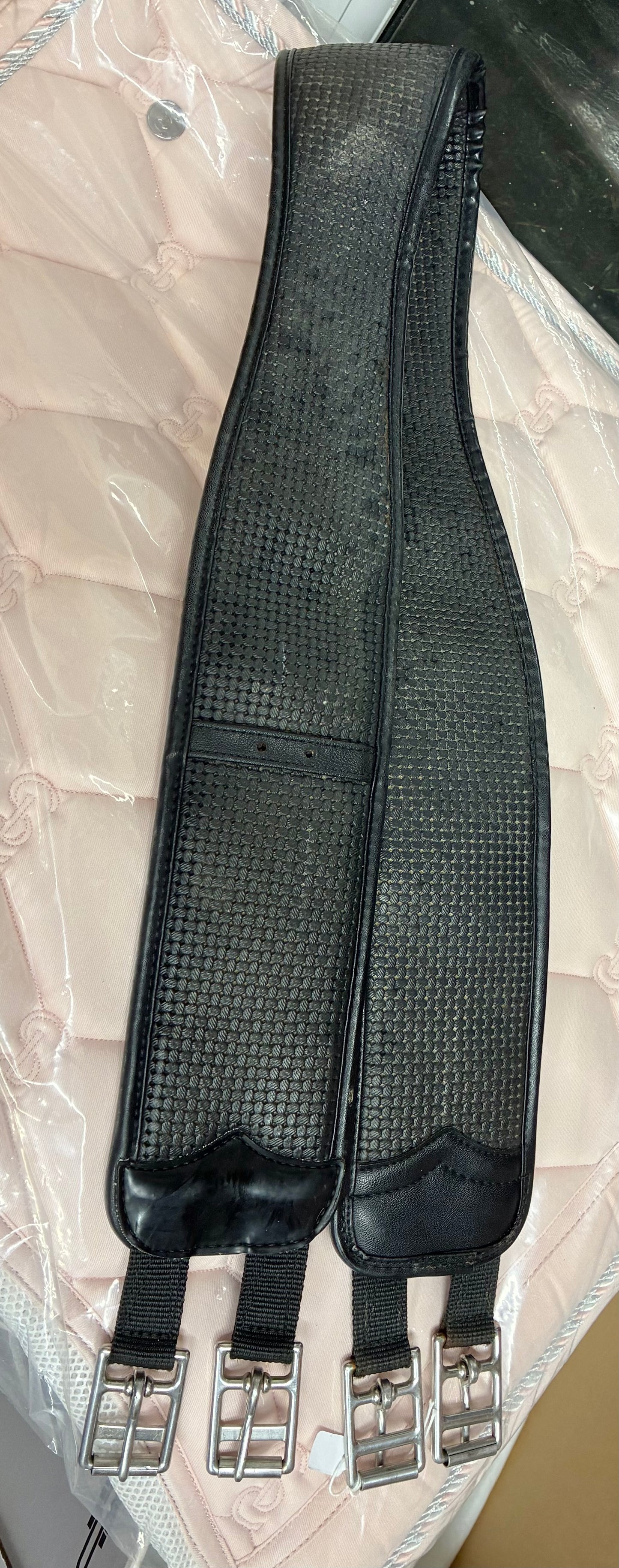 Black waffle girth 52”