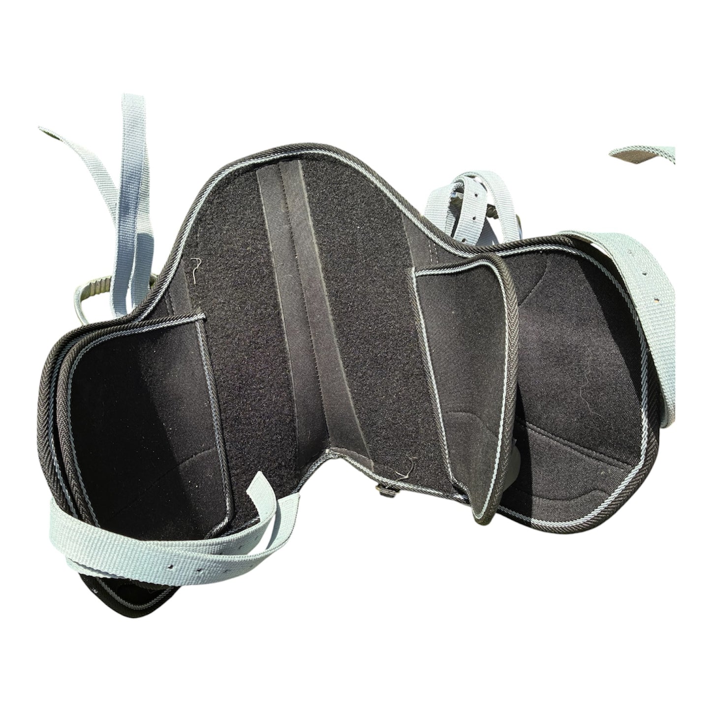 New with tag Waldhausen Kids Riding Pad/cub saddle - Black