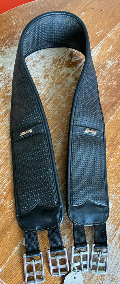Black wintec 48” padded waffle girth