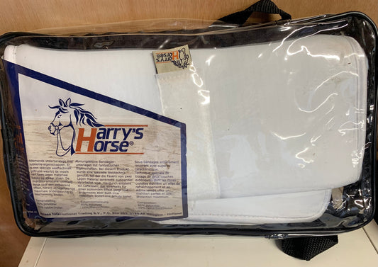 New Harry’s horse cool master leg wraps