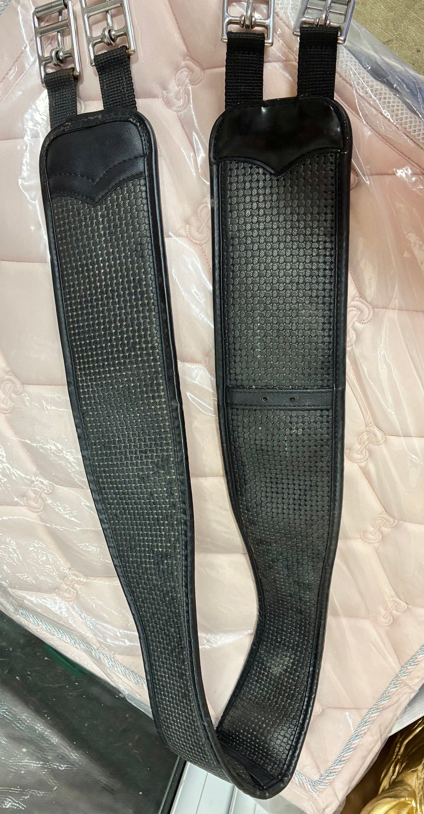 Black waffle girth 52”