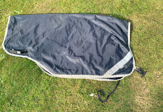 rambo 4'7 waterproof fleece lined medium weight navy exercise rug with reflective strips