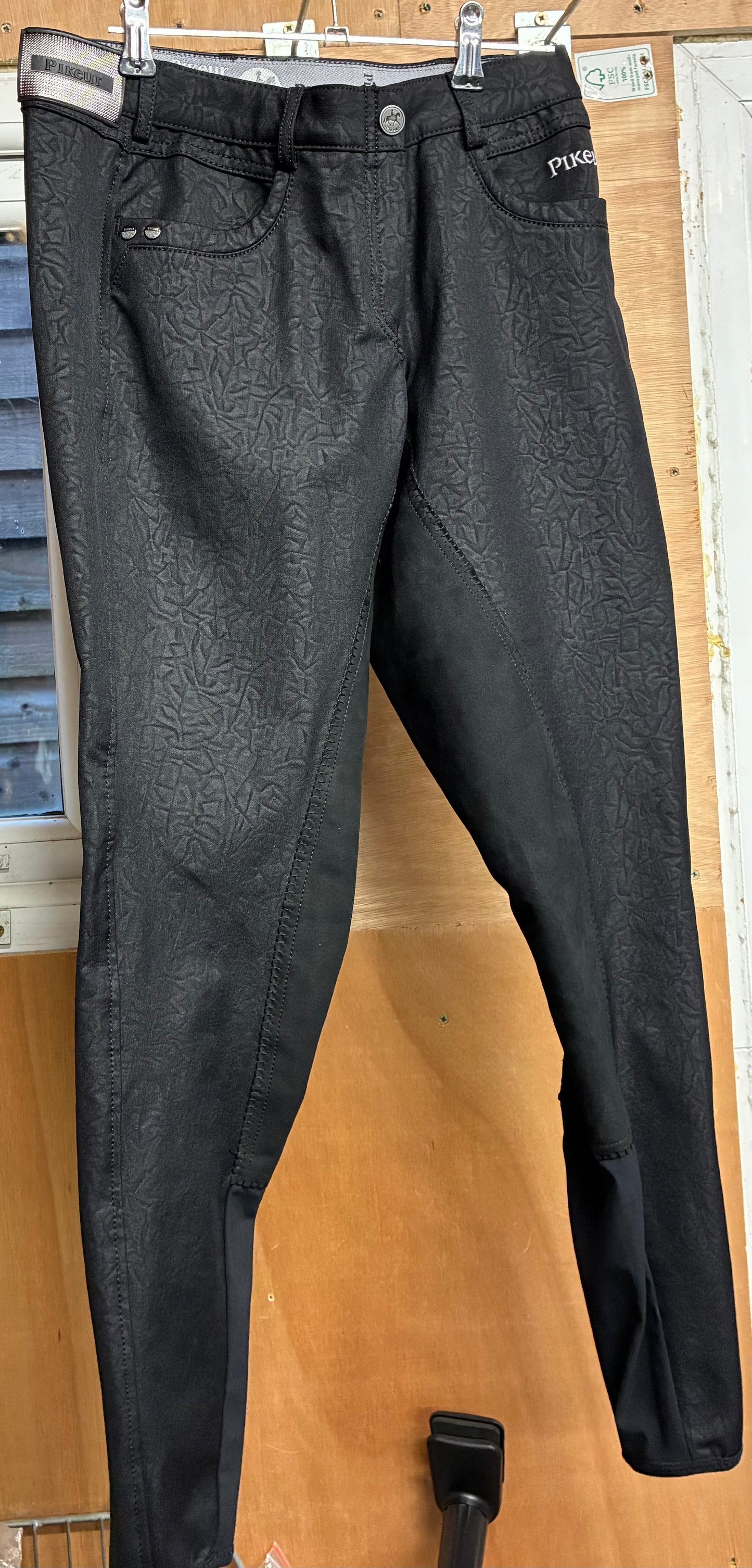 Pikeur McCrown full seat breeches size 26