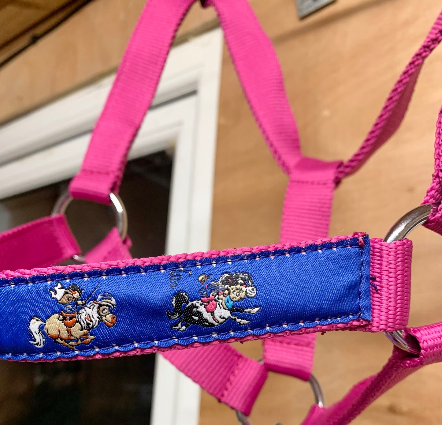 New with tag HY equestrian Thelwell collection headcollar and lead rope set -cob size