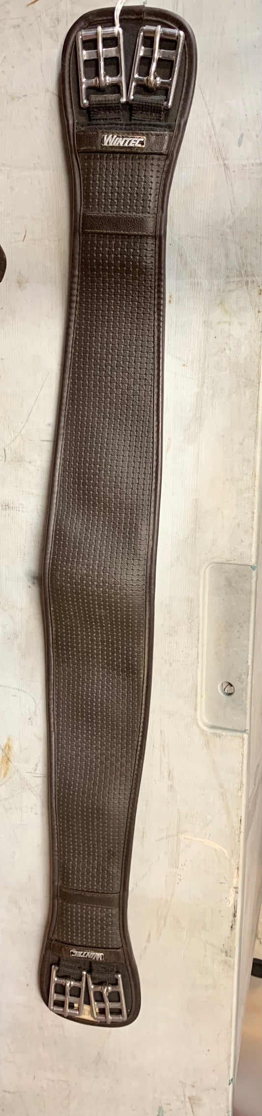 Wintec Chafeless Elastic Dressage Girth 35” buckle to buckle brown