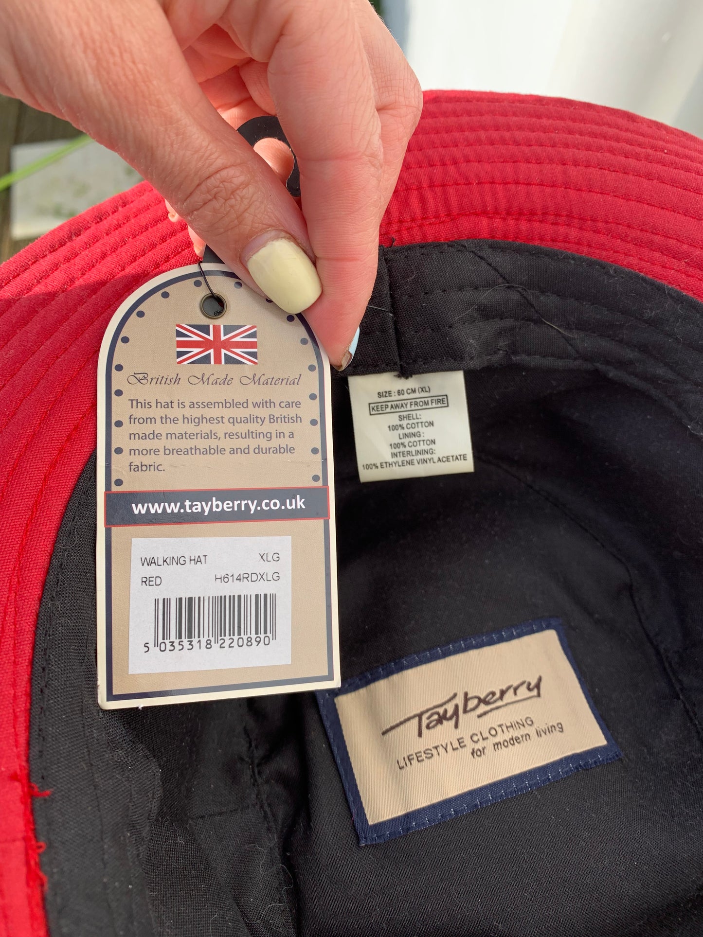 New with tag Tayberry red cotton hat - ideal for showing