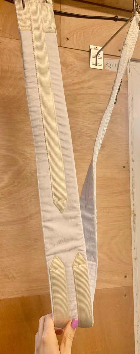 Unworn cottage craft white girth 55”
