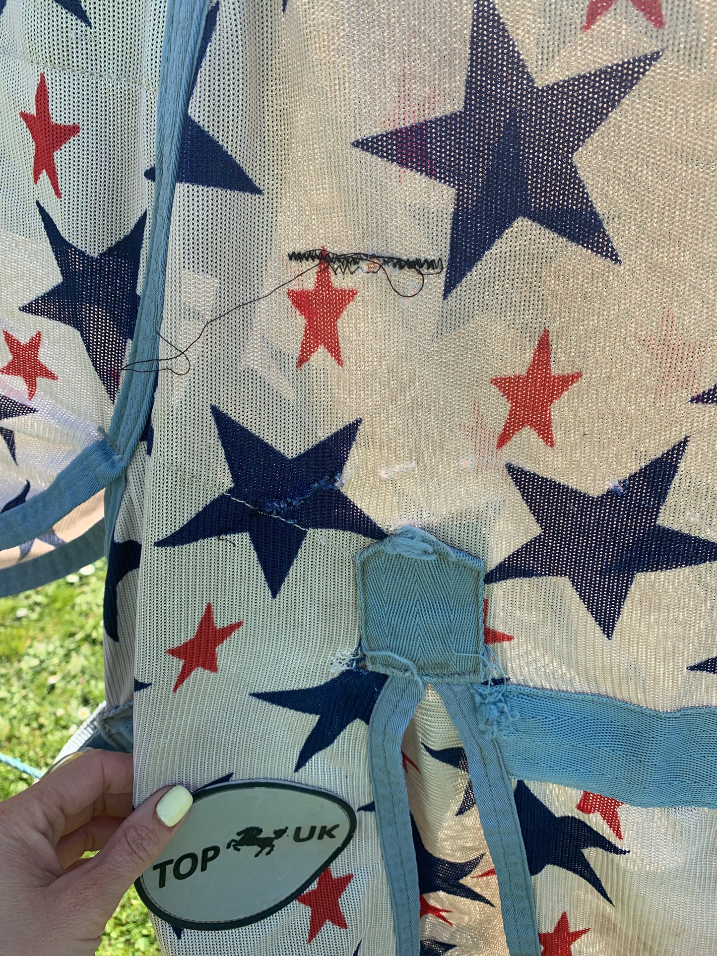 4’6 combo fly rug star print