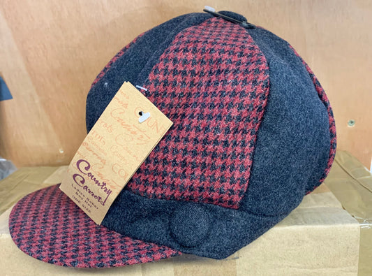 New ladies one size baker boy Irish hounds tooth tweed in hand showing hat navy/red