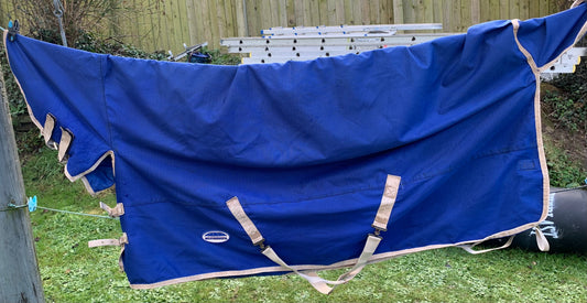 6’3 Weatherbeeta Genero 1200D Mediumweight Combo Turnout Rug washed and reproofed