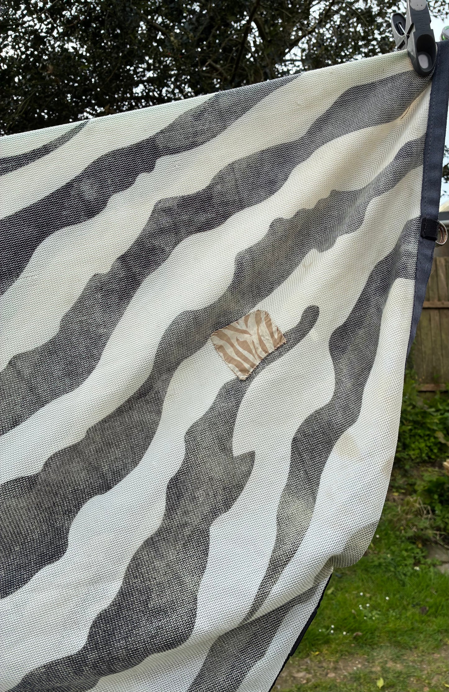 5’9 Bucas Buzz-Off Zebra Fly Rug