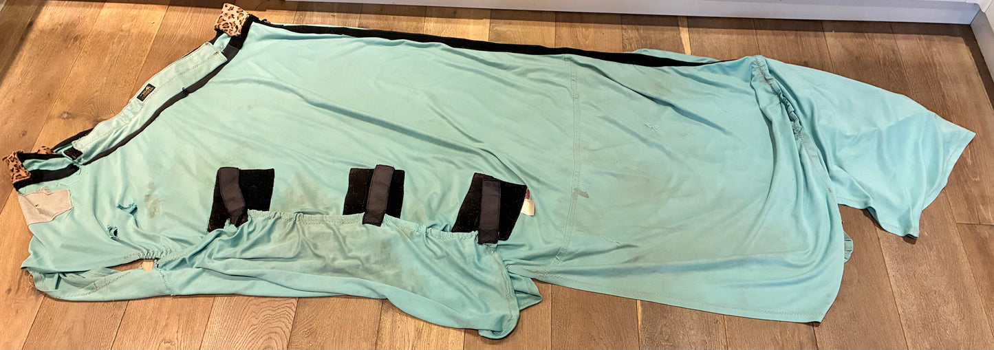 Blue 7’0 Snuggy hoods sweet itch bug body rug (body only)