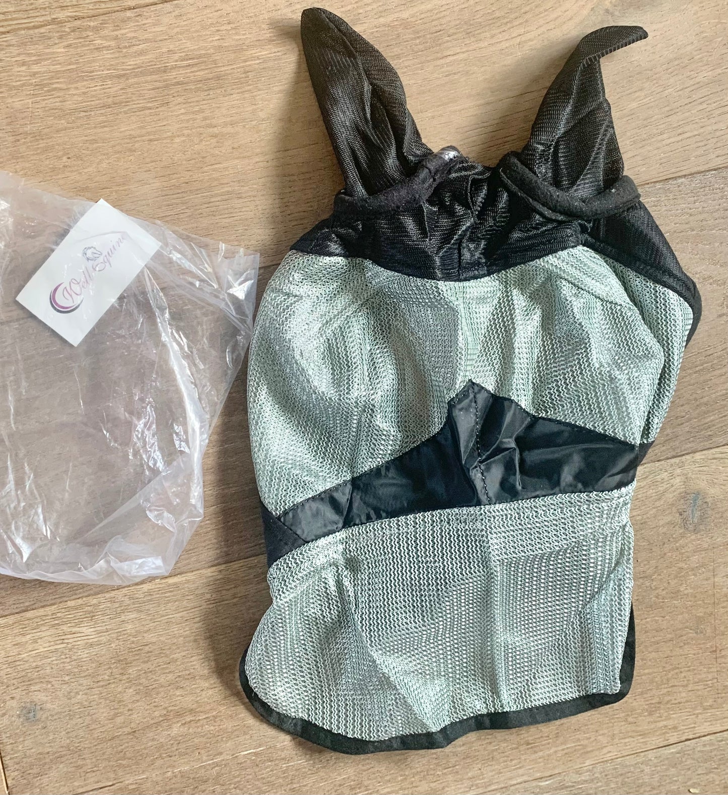 New pony size mesh fly mask with nose & forelock hole ref1