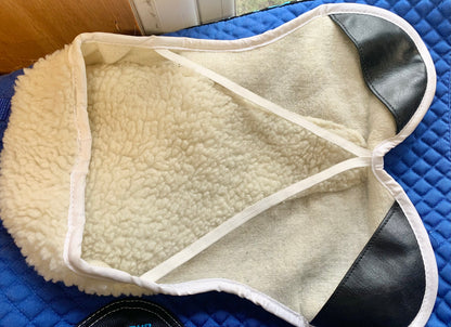 Unused fluffy fleece seat saver 17”