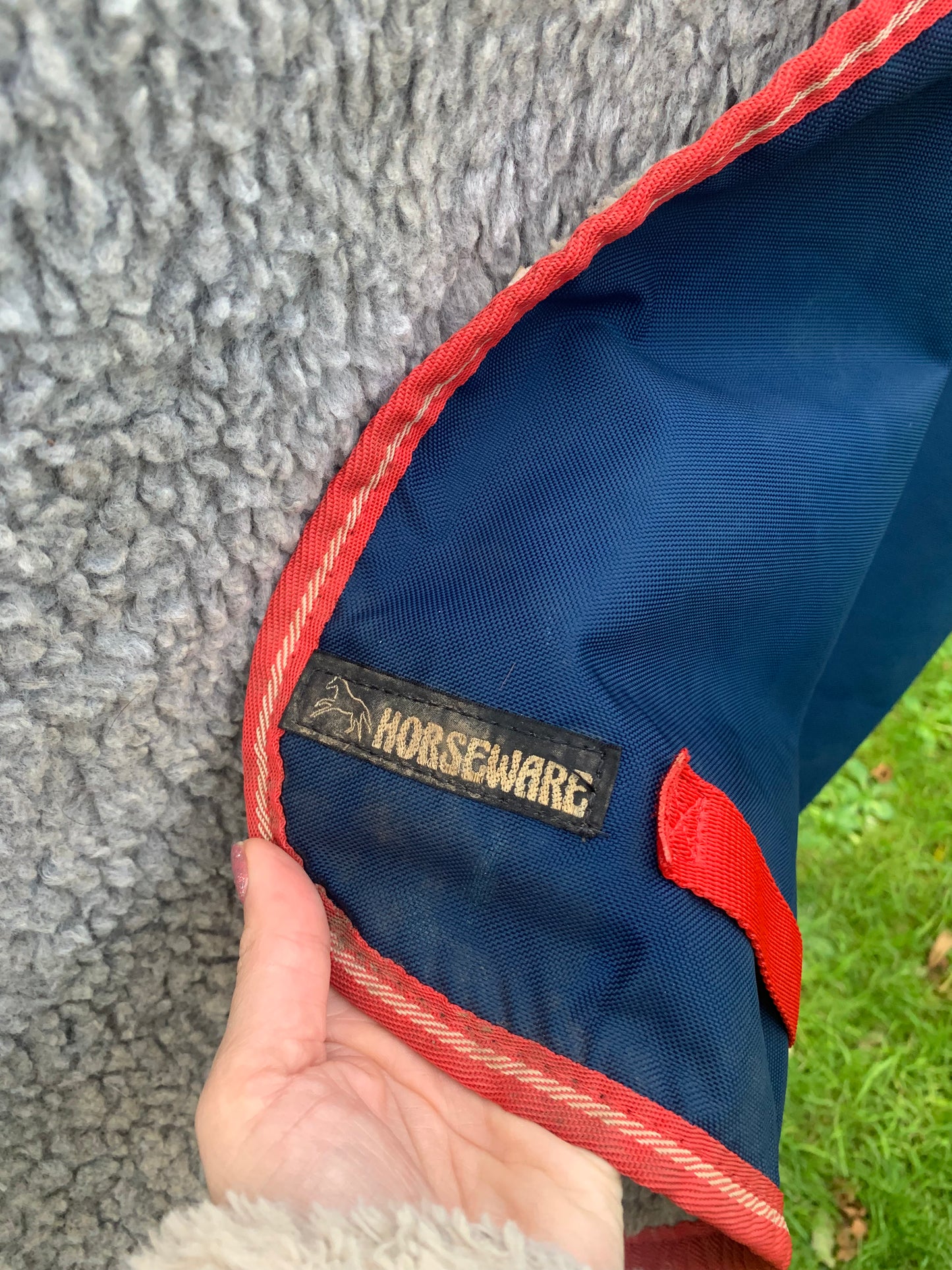 Horseware 4’6/cob size thick Sherpa fleece lined waterproof exercise rug