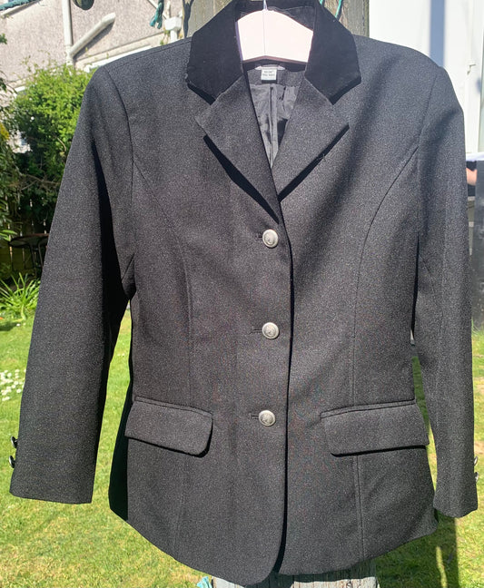 Child’s black Dublin show jacket age 10/26”