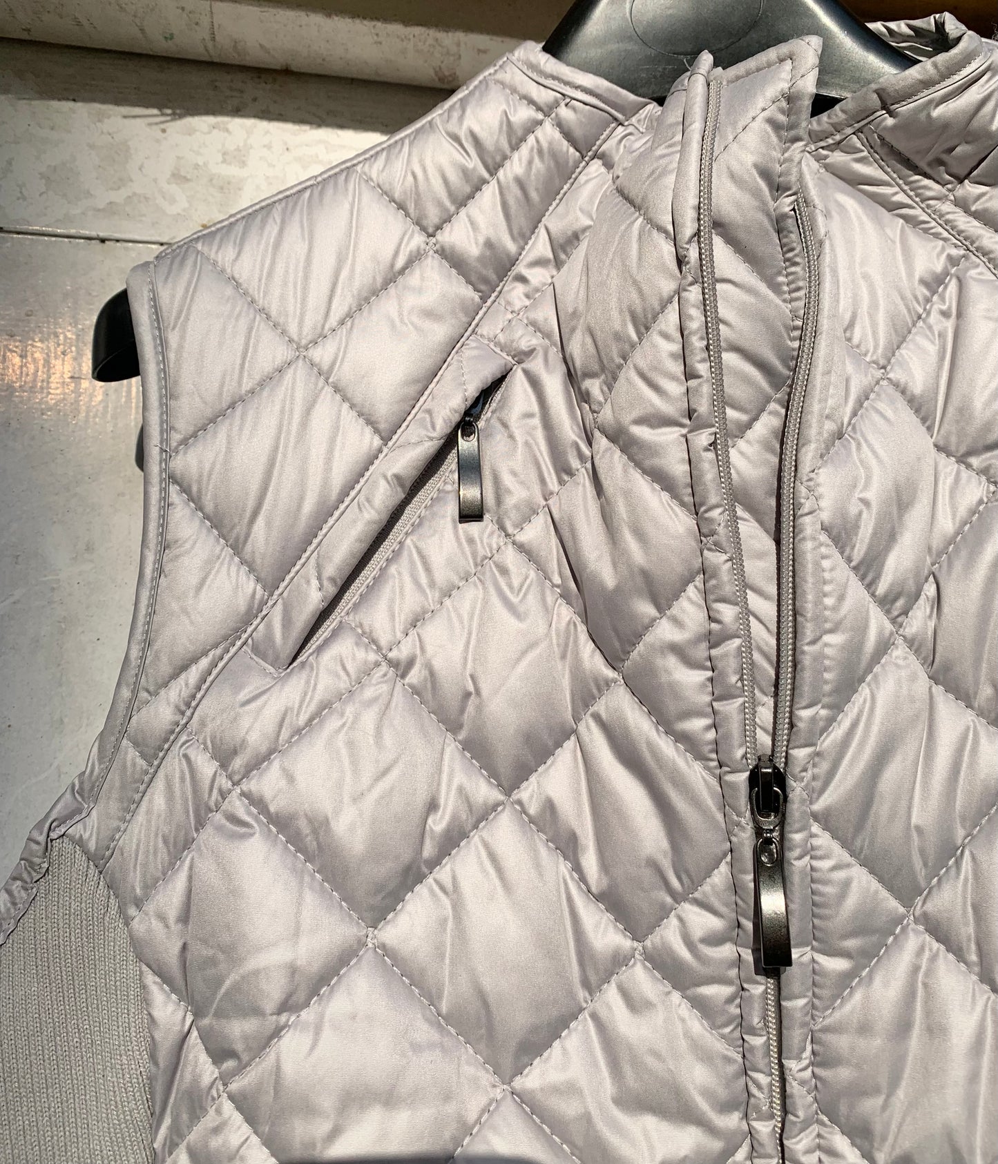 New without tag equetech silver gilet size large